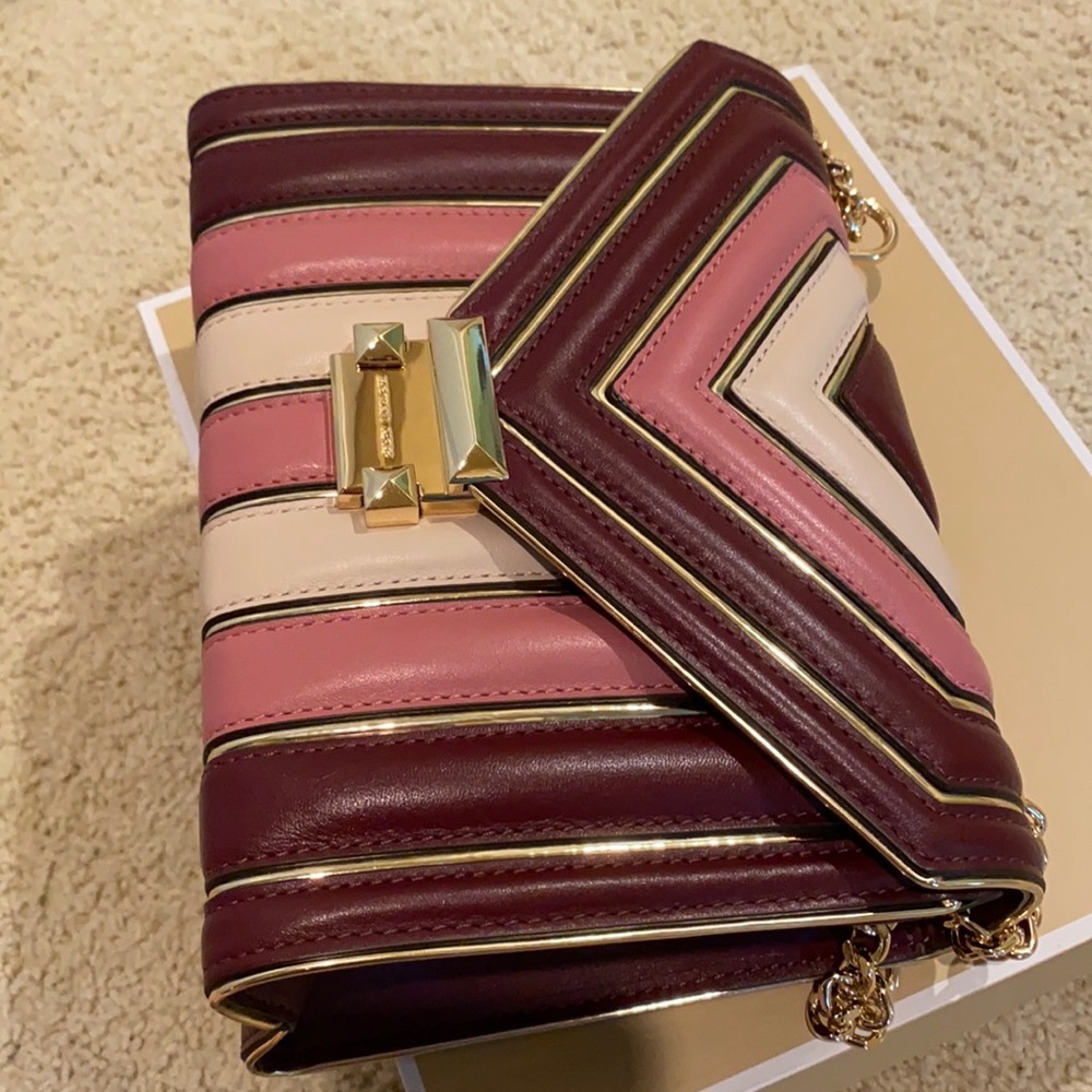Bag - Picture 3 of 10